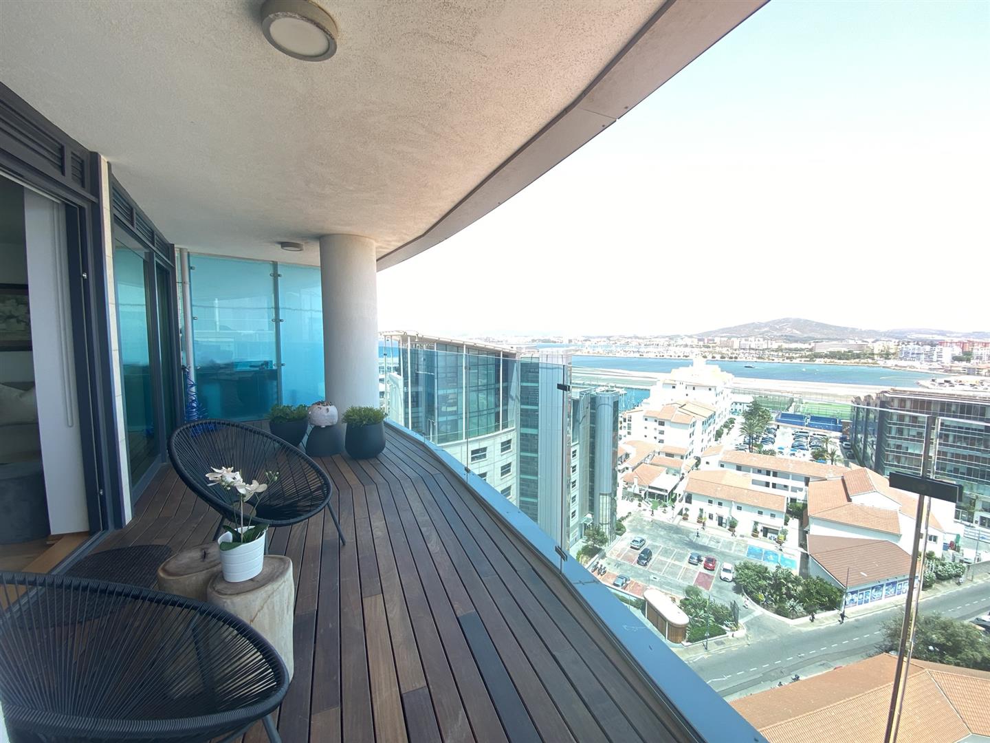 Image of Apartment - 1 Bedrooms - 1 Bathrooms for Sale in Ocean Spa Plaza-Gibraltar, Image 1